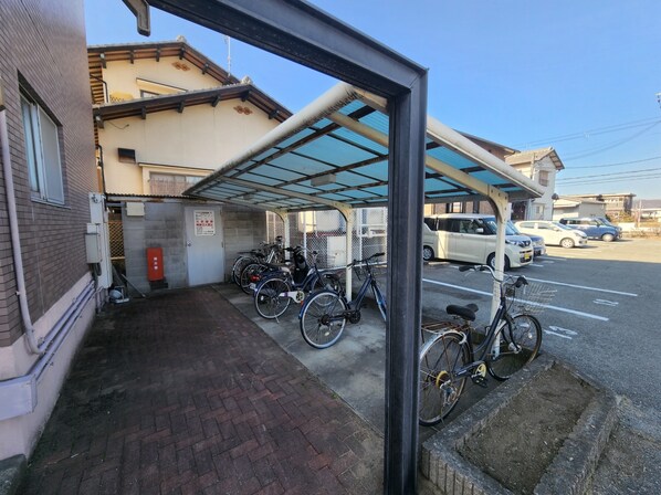 平松駅 徒歩9分 3階の物件外観写真